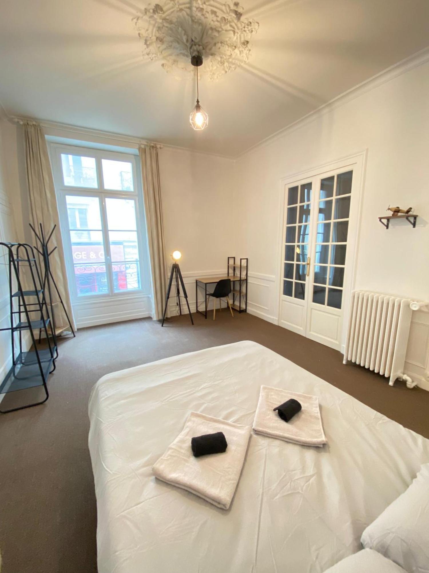 L'Appartement Privilege - 4 Chambres - Coeur D'Angers, Spacieux Et Elegant Екстериор снимка