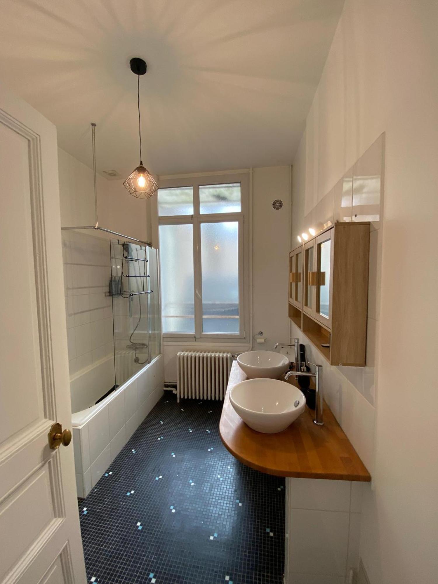 L'Appartement Privilege - 4 Chambres - Coeur D'Angers, Spacieux Et Elegant Екстериор снимка